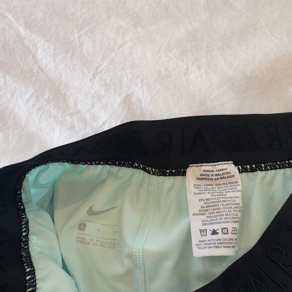 Nike Air 2-In-One Training Shorts S Bike Shorts - Picture 4 of 5